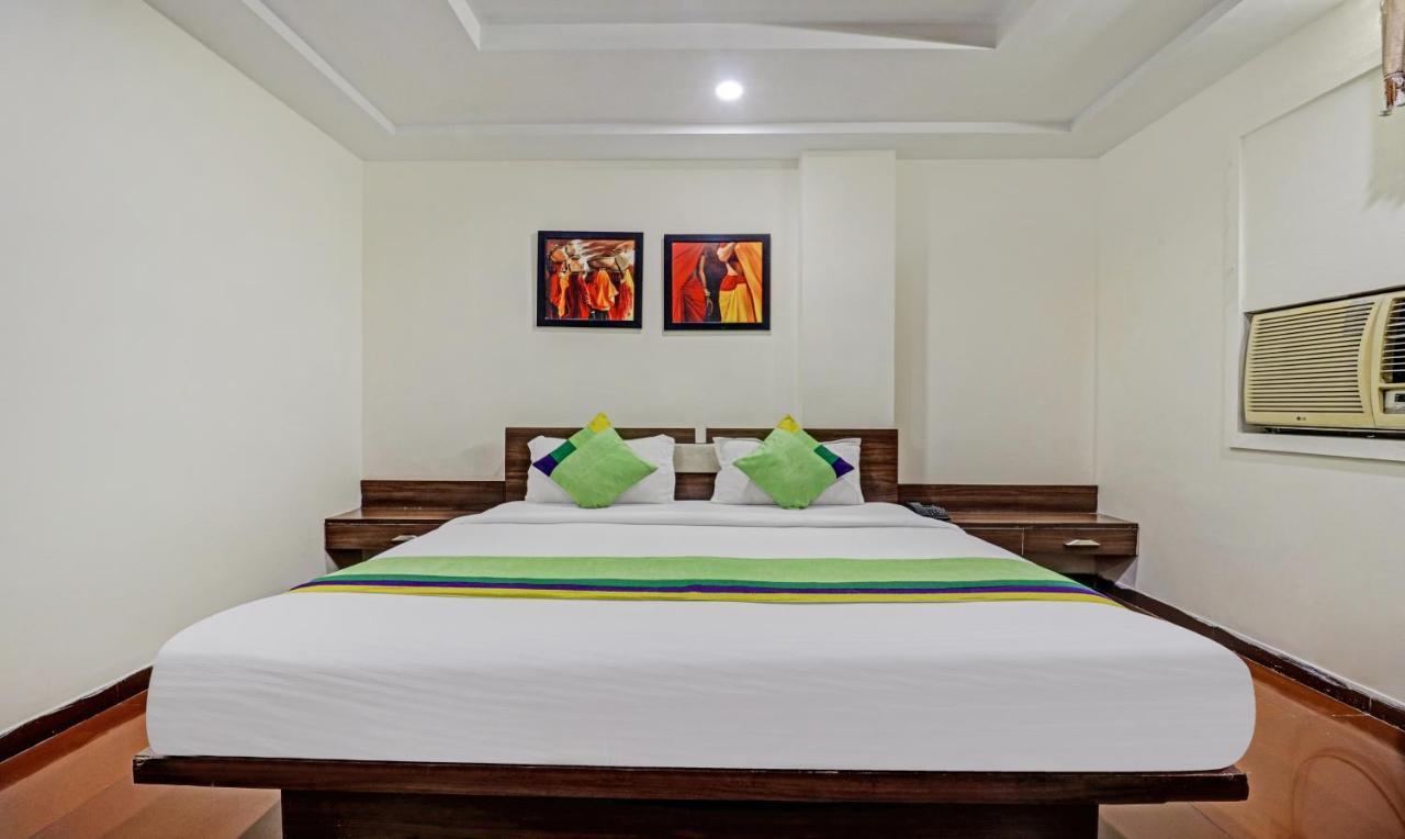 Treebo Mohit Regency Hotell Bhopal Exteriör bild